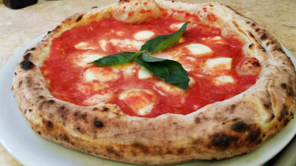 Pizza napoletana