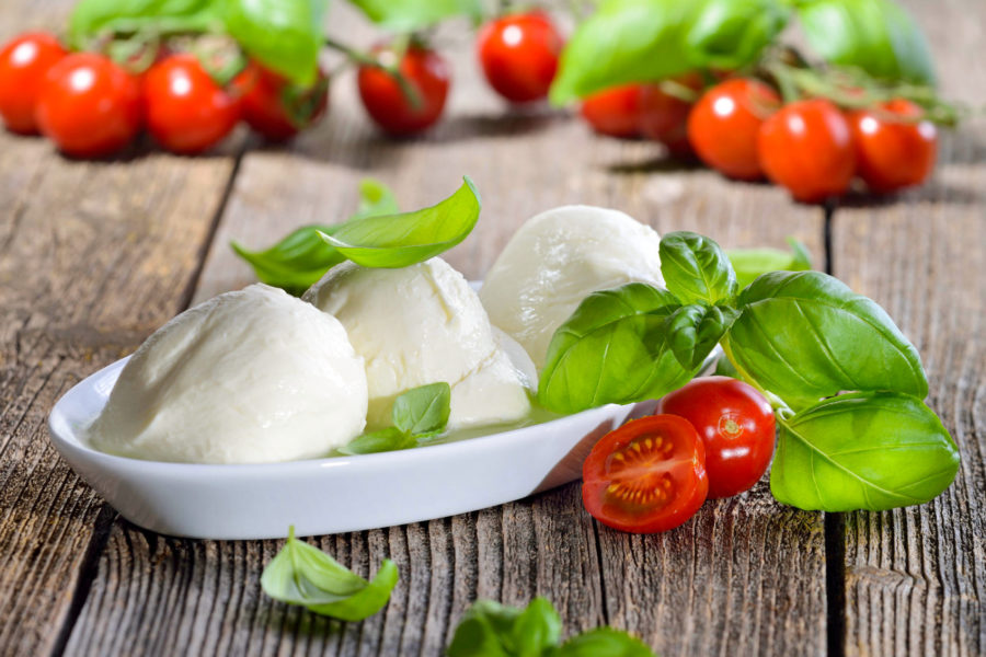 Mozzarella di bufala: Come viene fatta?