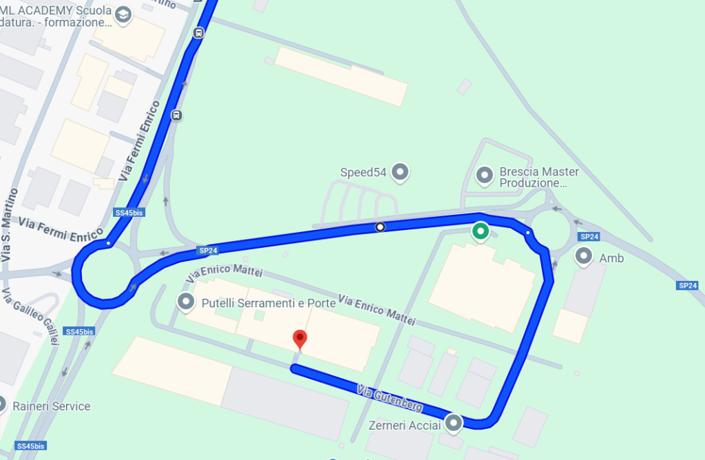 come arrivare da manuno ampio parcheggio
