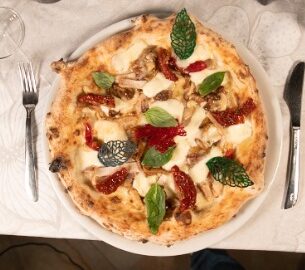 pizza appena sfornata manuno brescia napoletana poncarale